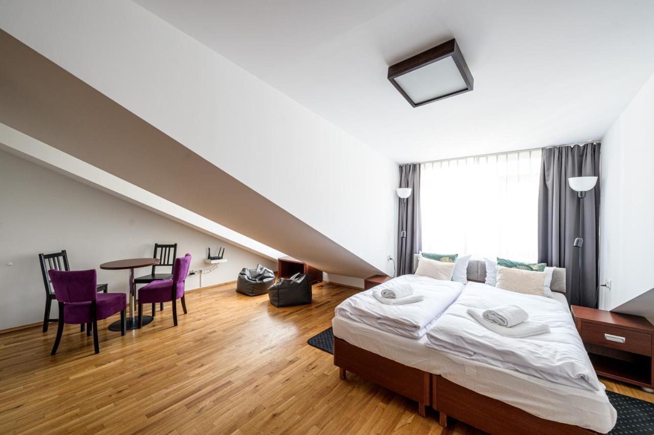 On/Set Aparthotel Krakow Exterior photo