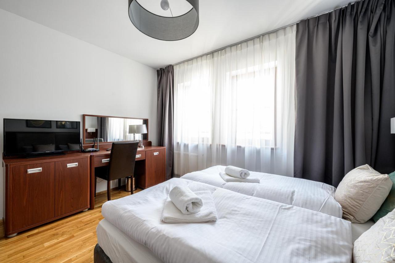 On/Set Aparthotel Krakow Exterior photo