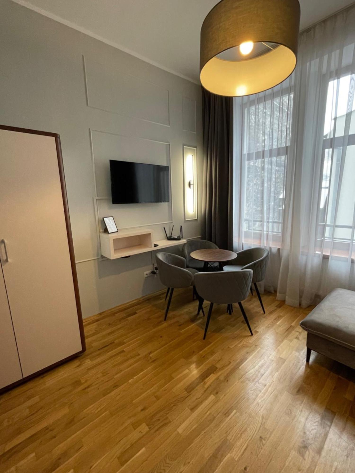 On/Set Aparthotel Krakow Exterior photo